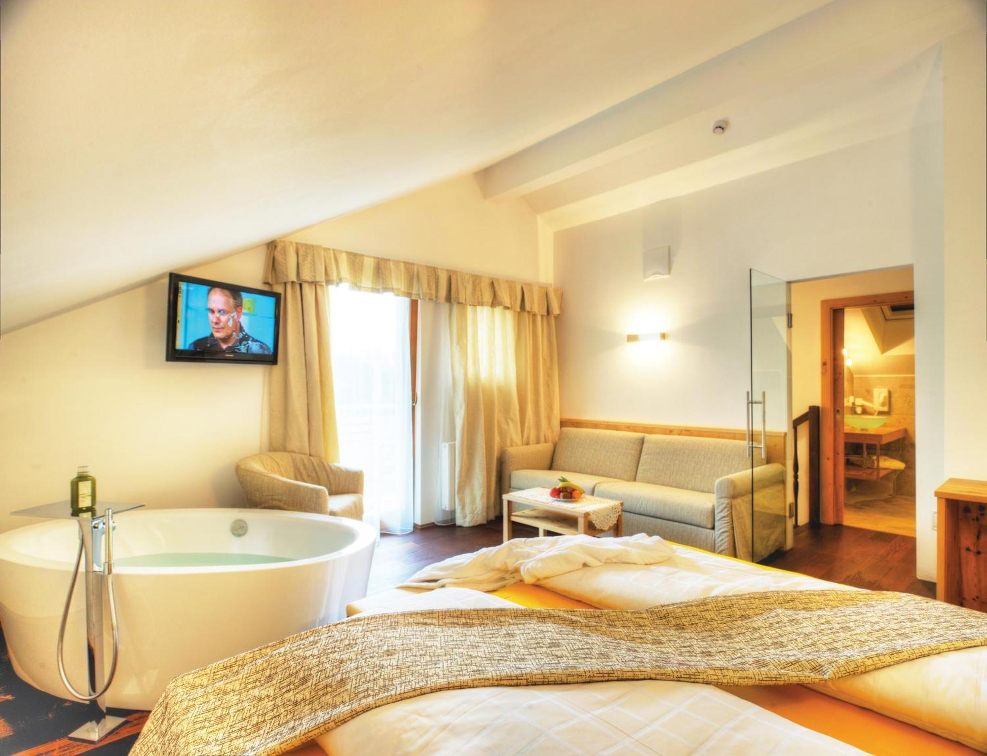 Hotel Leitner Rio di Pusteria Екстер'єр фото